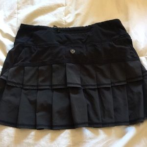 Lulu lemon tennis skirt